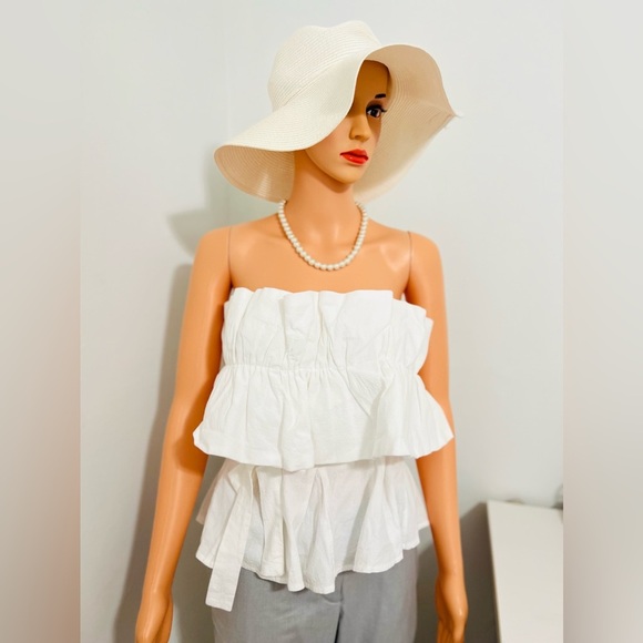 ‼️FINAL SALE MUST GO‼️🩷✨AMBITION GORGEOUS WHITE TOP✨🩷 - Picture 2 of 8